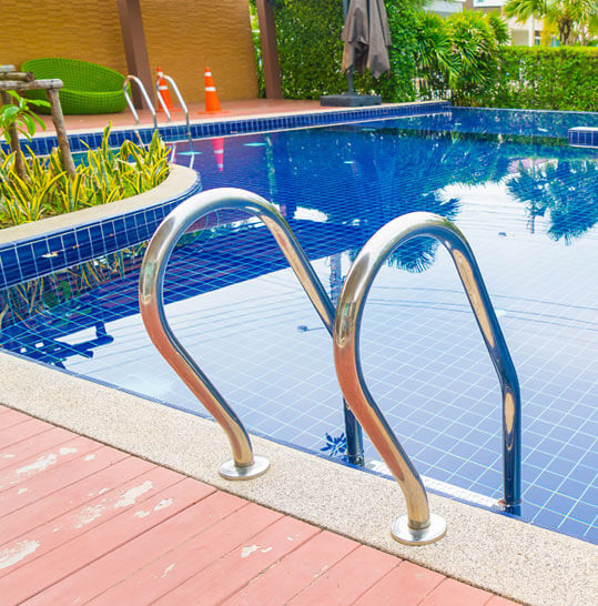 swimming pool ladder
